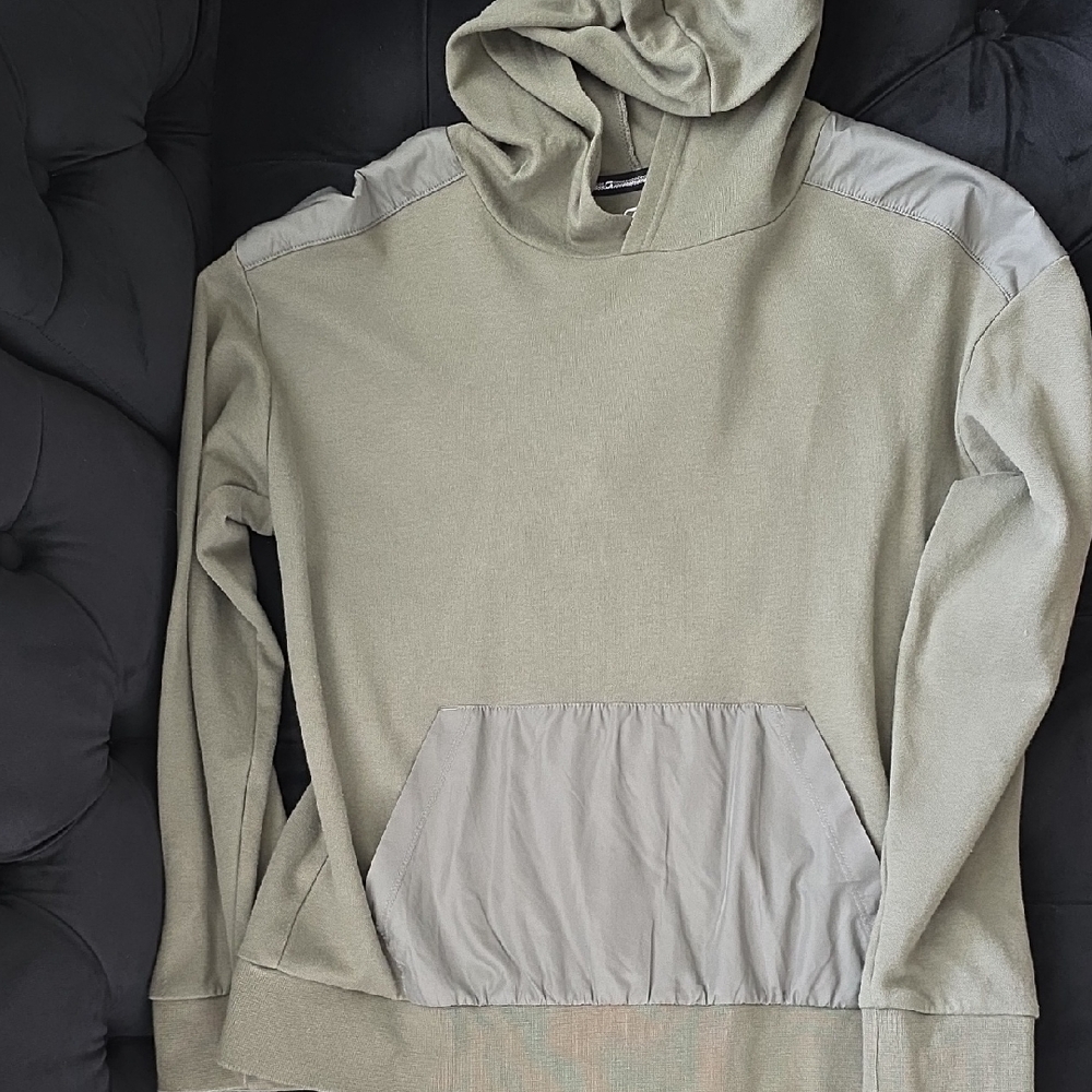 GAP Men's Sage Green Hoodie Sweater